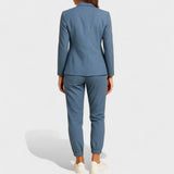 Laura - Conjunto Elegante con Chaqueta y Pantalones