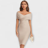 Adriana - Vestido Elegante Off-Shoulder Ajustado
