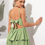 Carla - Mini vestido sin espalda con tirantes con lazo y falda en capas